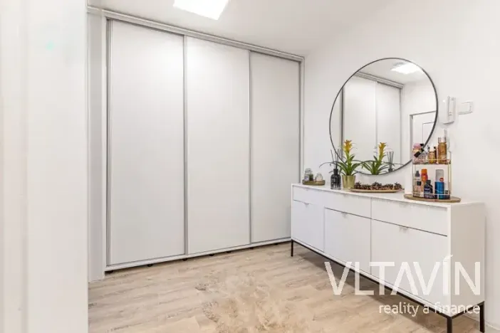 Prodej bytu 2+kk, Praha - Braník, Roškotova, 47 m2