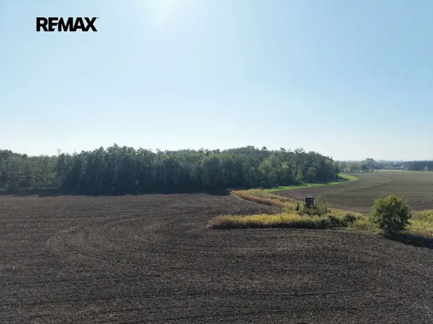 Prodej komerčního pozemku, Rokytno, 99492 m2