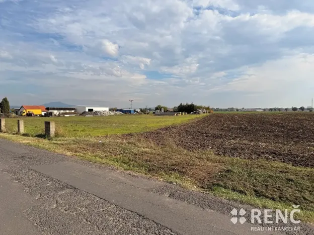 Prodej pozemku pro bydlení, Terezín, 5323 m2