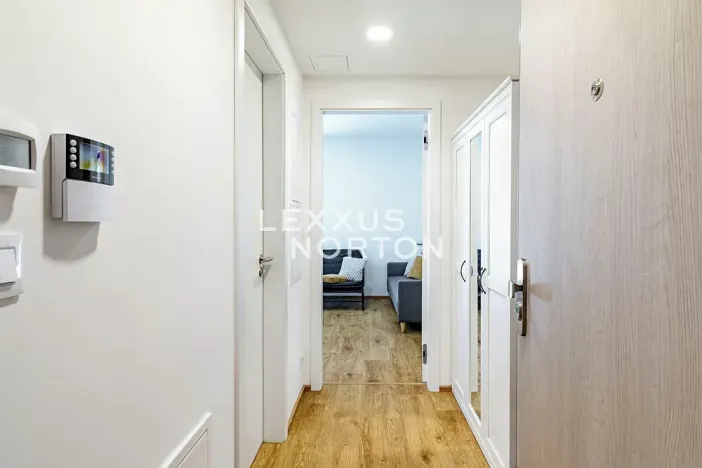 Prodej bytu 2+kk, Praha - Žižkov, Jana Želivského, 46 m2