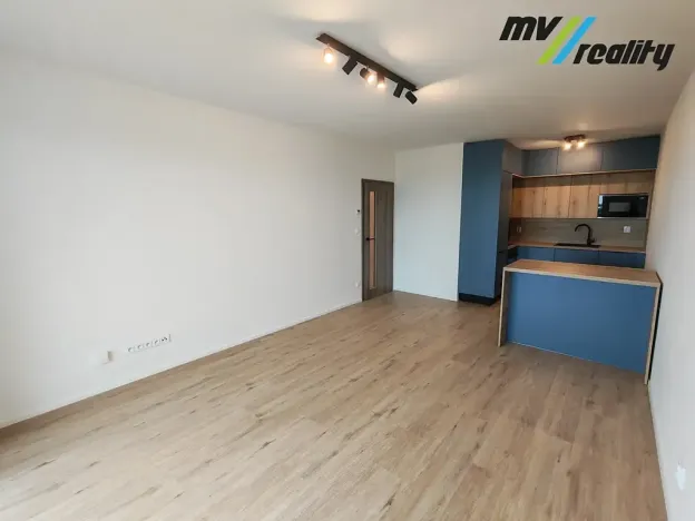 Pronájem bytu 2+kk, Lysá nad Labem, Šípková, 54 m2