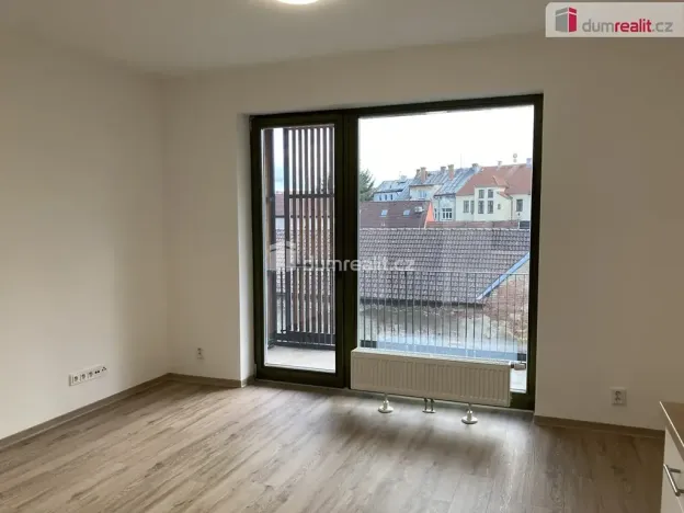 Pronájem bytu 2+kk, Plzeň, Na Roháči, 64 m2