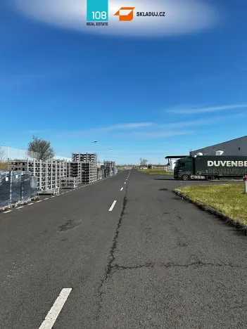 Pronájem skladu, Velemyšleves, 5000 m2