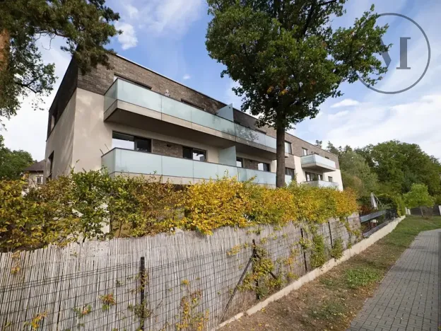 Prodej bytu 3+kk, Borek, Dlouhá, 68 m2
