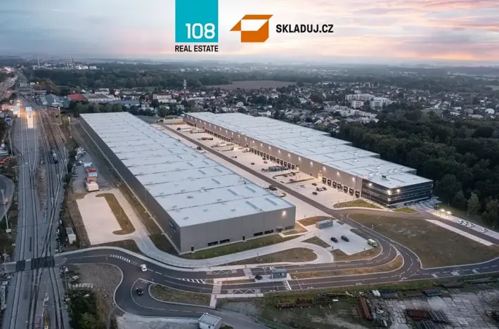 Pronájem skladu, Pardubice, Nádražní, 7800 m2