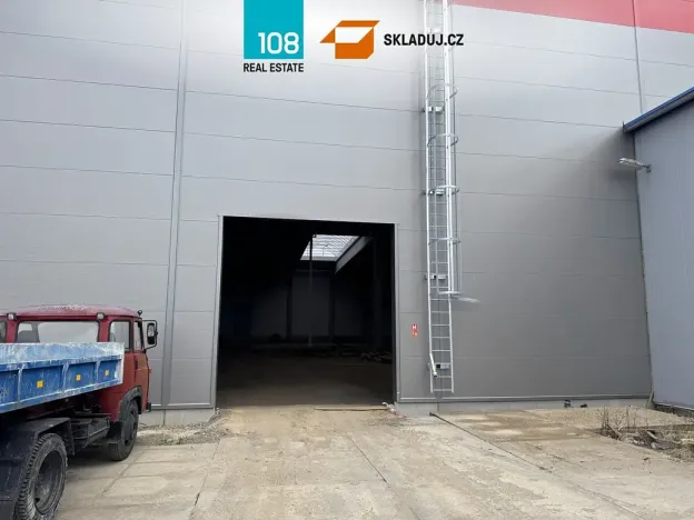 Pronájem skladu, Kralupy nad Vltavou, V Pískovně, 3600 m2