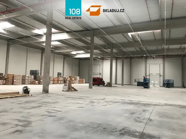 Pronájem skladu, Mošnov, Průmyslová, 30000 m2