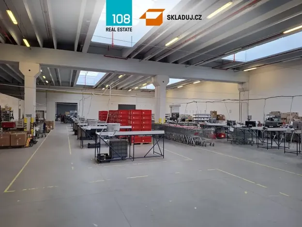 Pronájem skladu, Říčany, U Sanitasu, 12500 m2