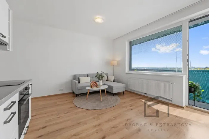 Prodej bytu 1+kk, Praha - Černý Most, Cukrova, 30 m2