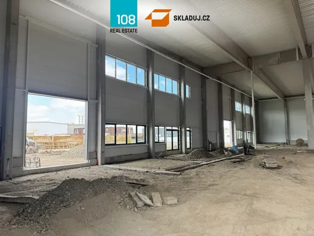 Pronájem skladu, Kralupy nad Vltavou, V Pískovně, 1800 m2