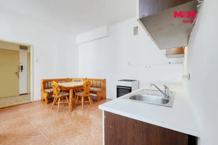 Pronájem bytu 2+1, Plzeň - Jižní Předměstí, Goethova, 90 m2
