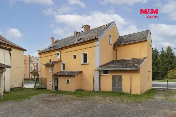 Prodej činžovního domu, Hazlov, 450 m2