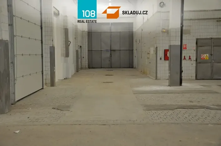 Pronájem skladu, Chomutov, 1300 m2