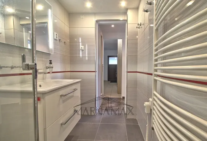 Prodej rodinného domu, Pesvice, 200 m2
