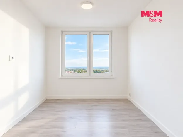 Pronájem bytu 2+kk, Most, Česká, 34 m2