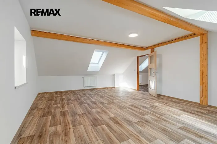 Pronájem rodinného domu, Horní Lukavice, 173 m2