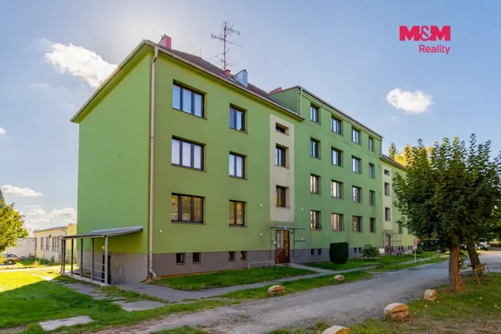 Prodej bytu 2+kk, Třeboň - Třeboň II, Nádražní, 50 m2
