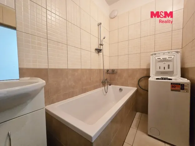 Pronájem bytu 2+kk, Mariánské Lázně, Husova, 55 m2