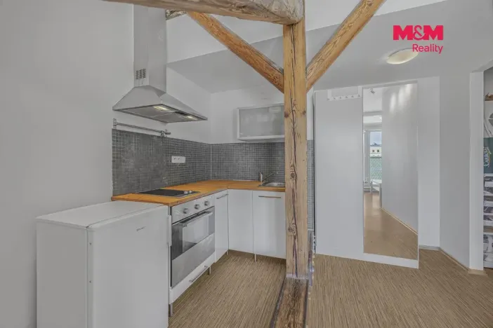 Pronájem bytu 1+kk, Praha - Libeň, Nad Kolčavkou, 28 m2