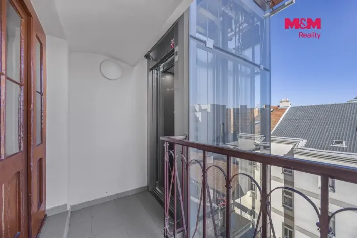 Pronájem bytu 1+kk, Praha - Libeň, Nad Kolčavkou, 28 m2