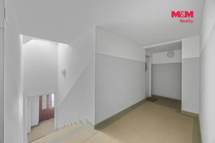 Pronájem bytu 1+kk, Praha - Libeň, Nad Kolčavkou, 28 m2