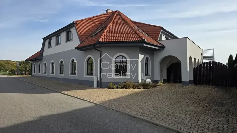 Pronájem bytu 3+kk, Sopřeč, 76 m2