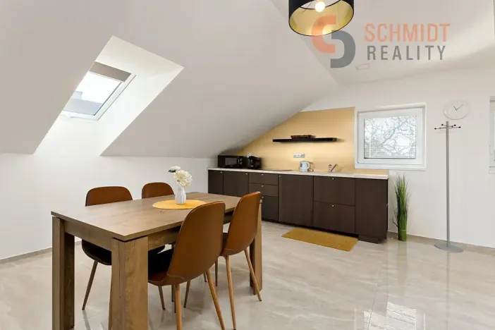 Prodej ubytování, Lednice, 410 m2