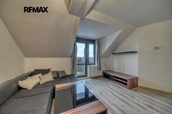 Prodej bytu 2+1, Nymburk, Maršála Koněva, 51 m2