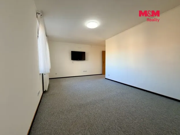Prodej rodinného domu, Kobylí, 350 m2