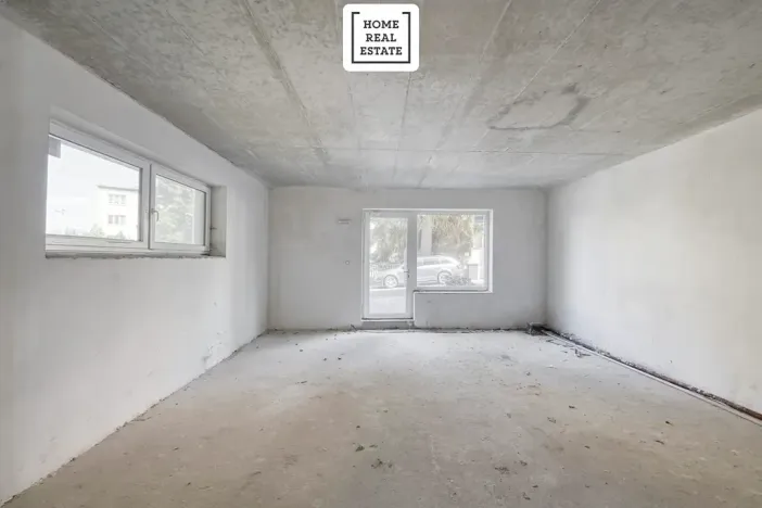Prodej obchodního prostoru, Karlovy Vary, Šumavská, 78 m2
