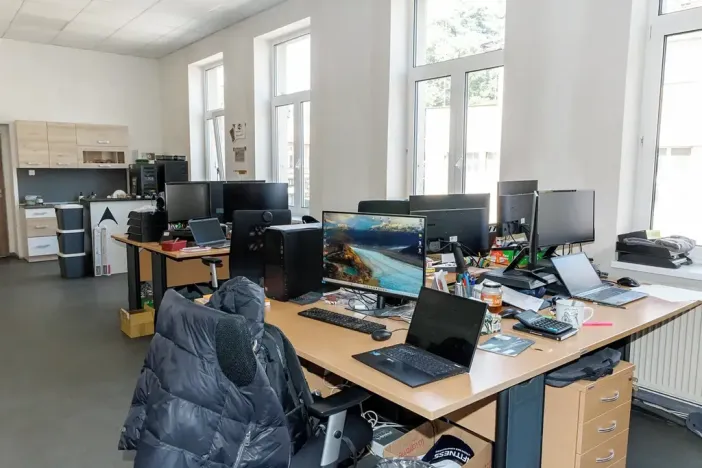 Prodej skladu, Úpice, Dr. Teuchmanna, 8703 m2