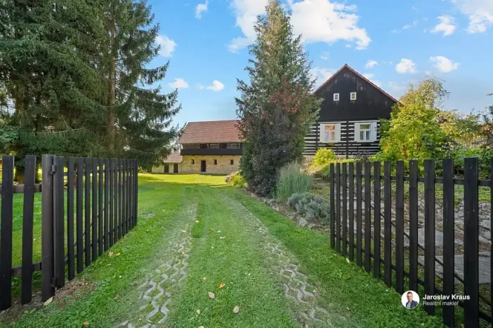 Prodej chalupy, Střevač, 226 m2