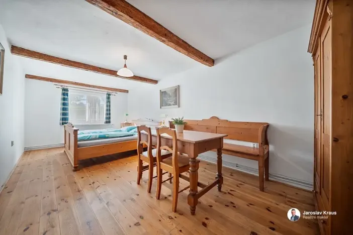 Prodej chalupy, Střevač, 226 m2