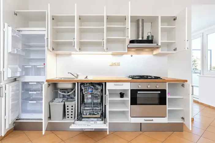 Pronájem bytu 2+kk, Praha - Nusle, Zdaru, 38 m2