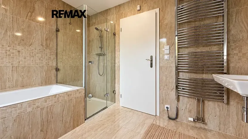 Pronájem rodinného domu, Černolice, K rybníku, 150 m2