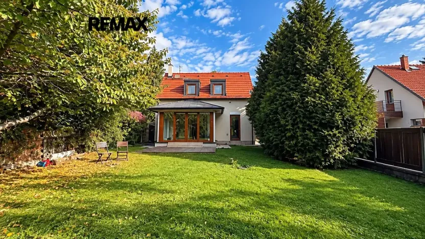 Pronájem rodinného domu, Černolice, K rybníku, 150 m2