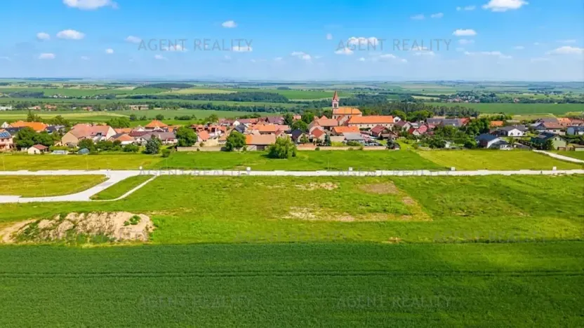 Prodej pozemku pro bydlení, Slaný, 879 m2