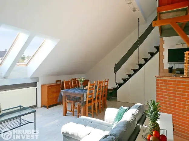 Pronájem atypického bytu, Býšť, 130 m2