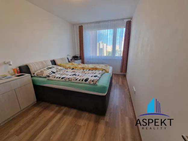 Prodej bytu 4+1, Praha - Troja, Mazurská, 84 m2