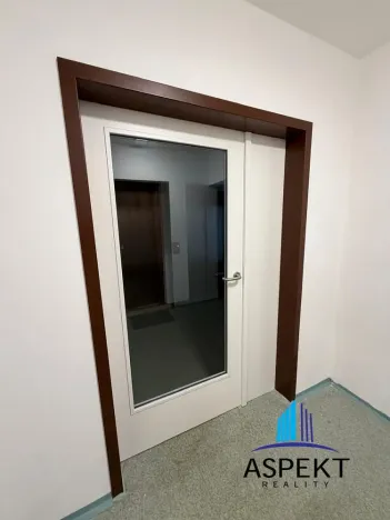 Prodej bytu 3+1, Praha - Troja, Pomořanská, 69 m2