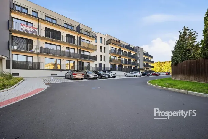 Prodej bytu 4+kk, Kladno - Dubí, Ke křížku, 77 m2