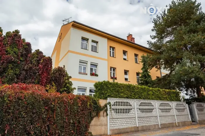 Prodej bytu 2+1, Břeclav, Železniční, 86 m2
