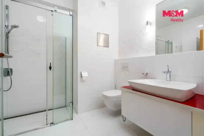 Prodej bytu 2+kk, Praha - Kyje, Sicherova, 64 m2