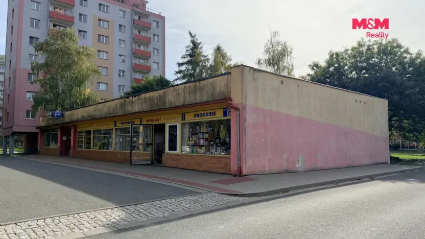 Prodej obchodního prostoru, Lipník nad Bečvou - Lipník nad Bečvou I-Město, náměstí Osvobození, 380 m2