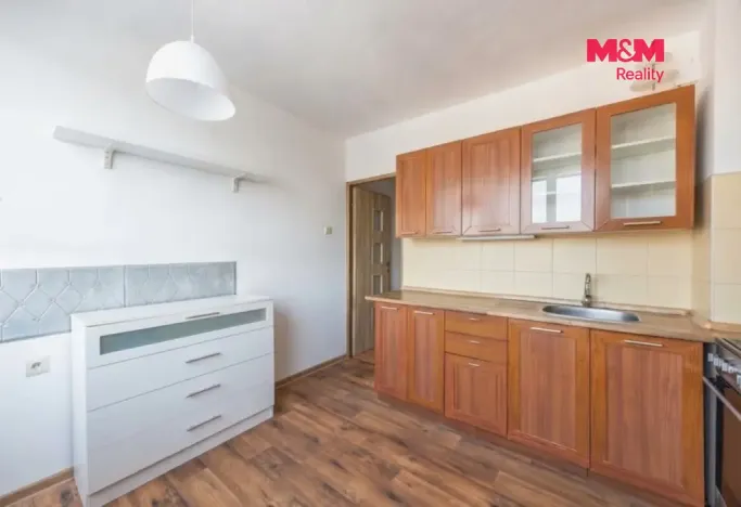 Prodej bytu 3+1, Chrudim - Chrudim III, Fibichova, 74 m2