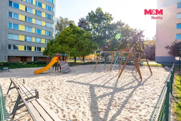 Prodej bytu 3+1, Chrudim - Chrudim III, Fibichova, 74 m2