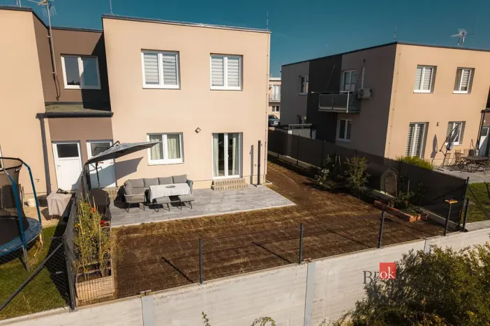 Prodej bytu 3+kk, Vochov, 70 m2