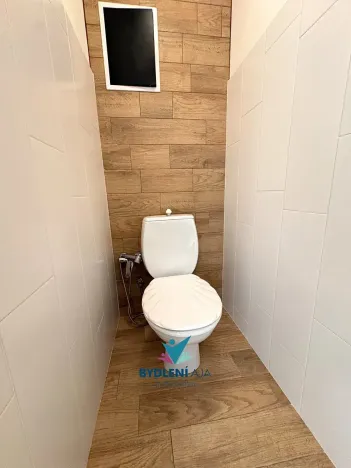 Pronájem bytu 2+kk, Teplice, V závětří, 41 m2