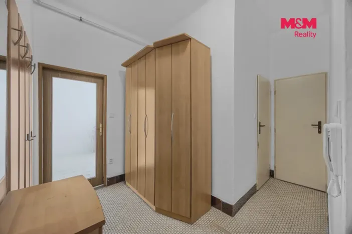 Pronájem bytu 1+1, Pardubice - Zelené Předměstí, Sladkovského, 46 m2