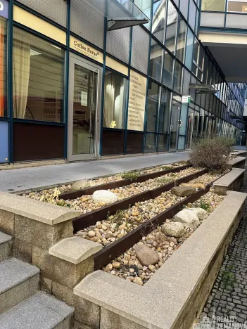 Pronájem obchodního prostoru, Praha - Vinohrady, Chrudimská, 26 m2